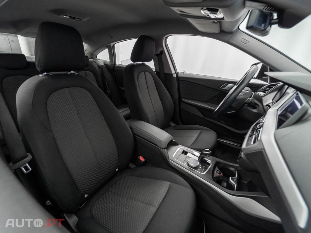 BMW 216 d Advantage