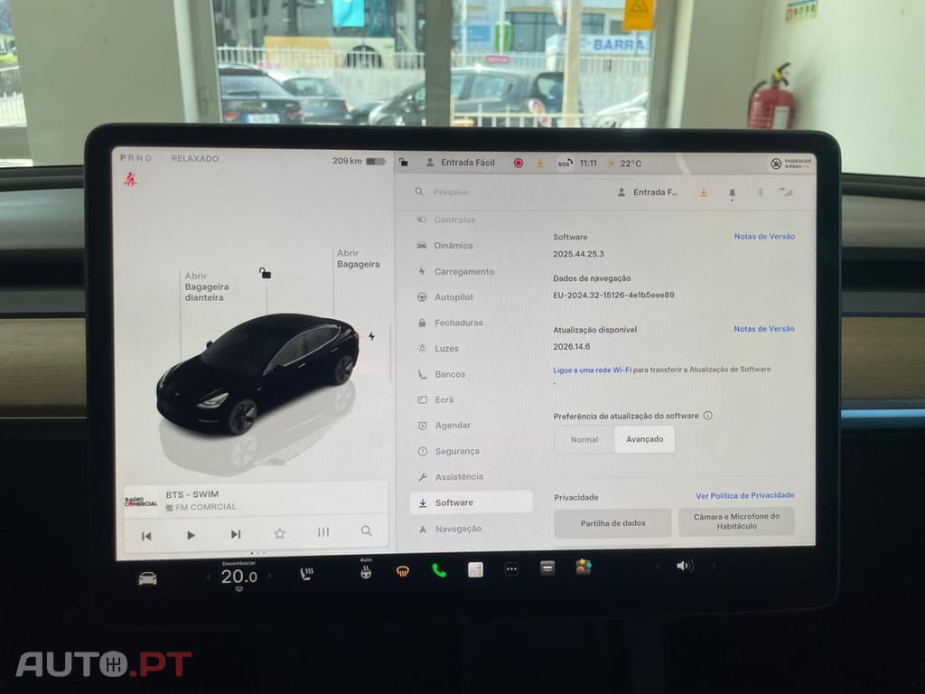 Tesla Model 3 Tração Traseira
