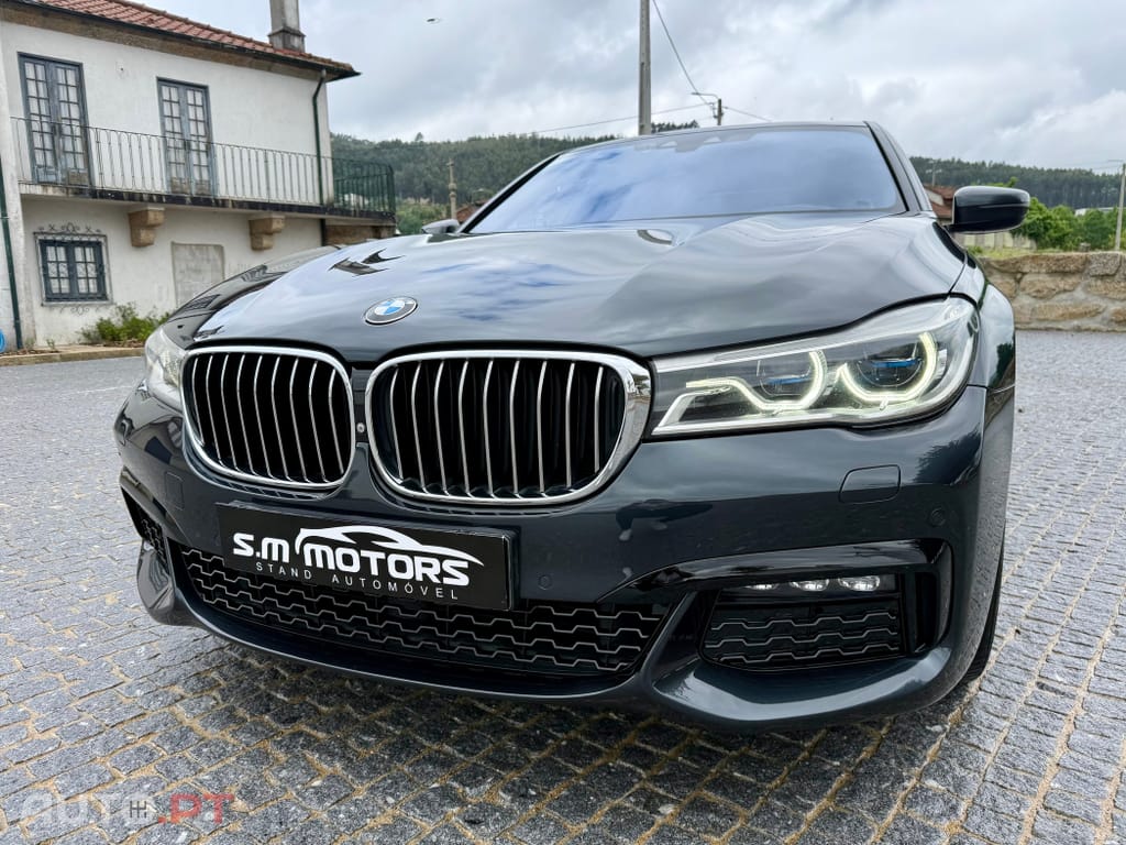 BMW 740 d xDrive Pack M Auto