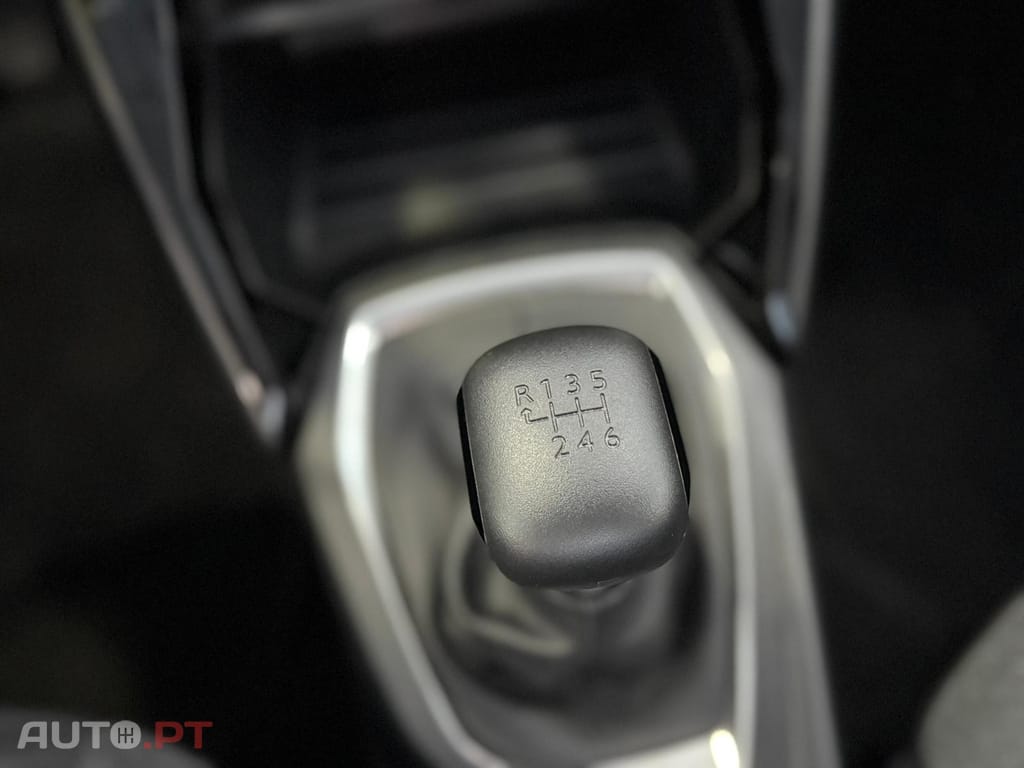 Peugeot 2008 1.5 BlueHDi Active Pack