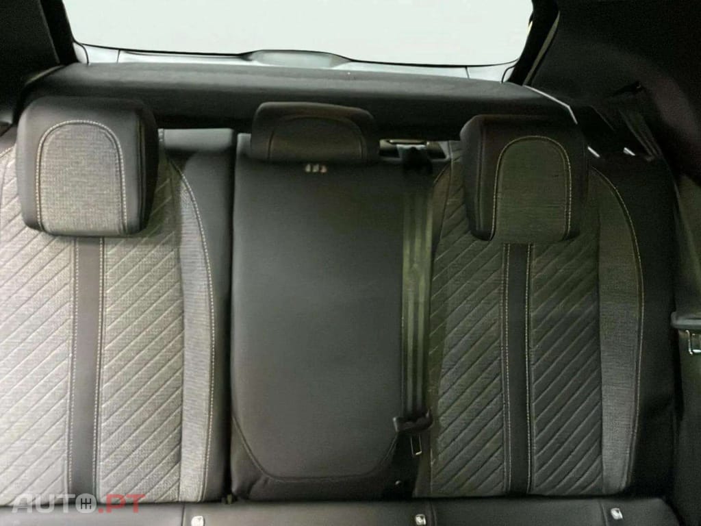 Peugeot 2008 1.2 PureTech Allure