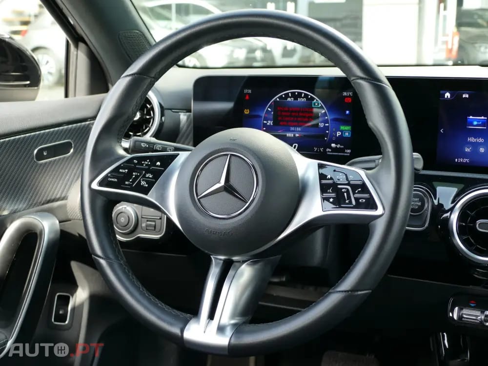 Mercedes-Benz A 250 e Progressive