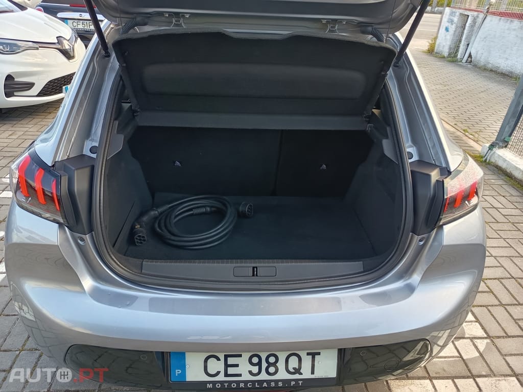 Peugeot E-208 50 kWh Allure