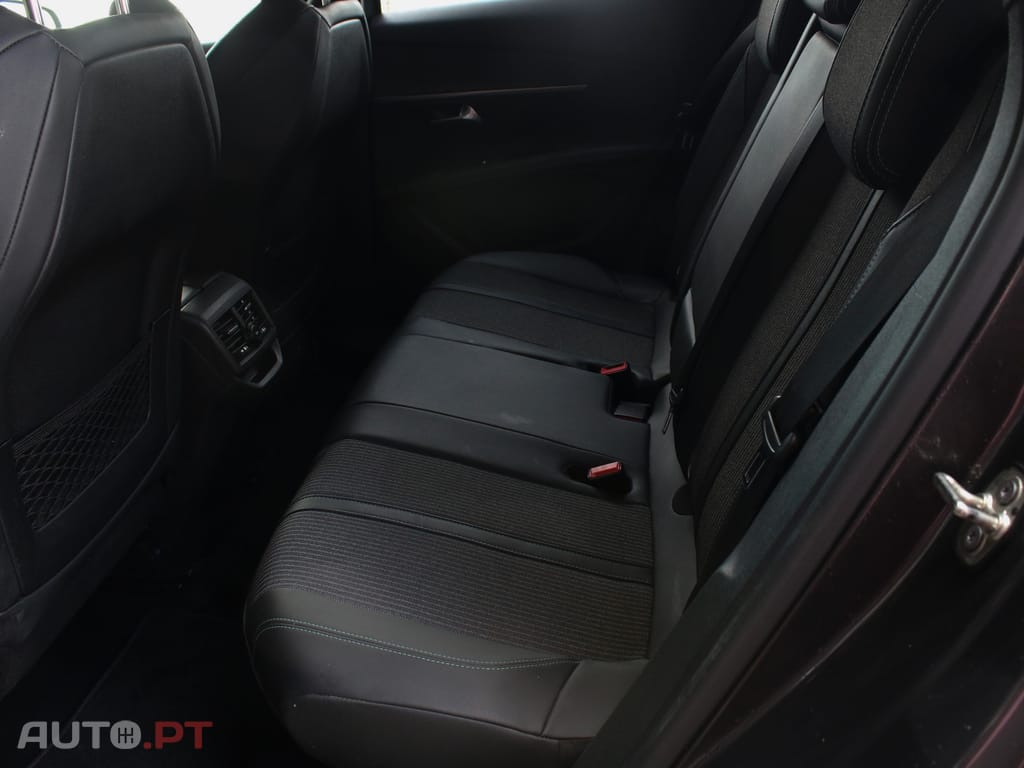 Peugeot 3008 1.6 Hybrid GT e-EAT8