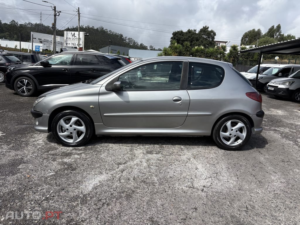 Peugeot 206 1.6 HDi XS