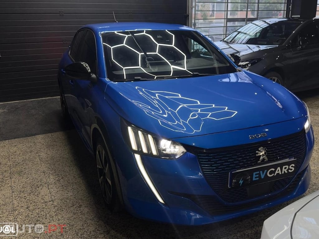 Peugeot E-208 GT Pack