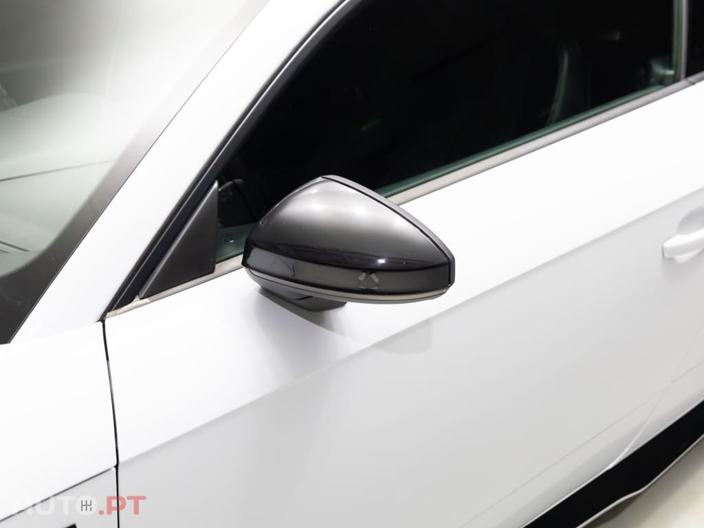 Audi TT 2.0 TFSI S-line S tronic