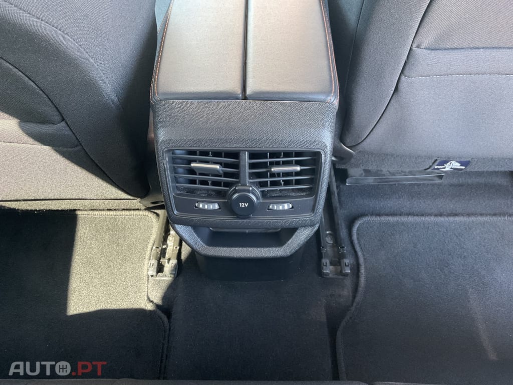 Peugeot 3008 1.5 BlueHDi Active
