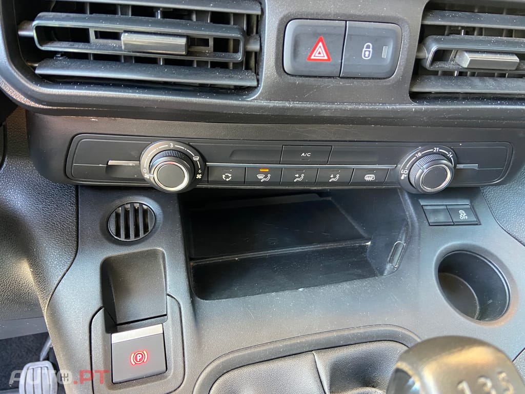 Citroen Berlingo 1.6 HDI 100 CV  CarPlay