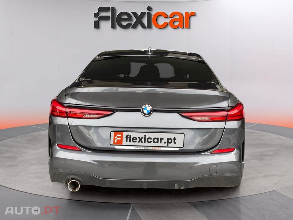 BMW 216 d Pack Desportivo M