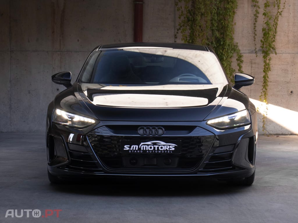 Audi E-Tron GT quattro