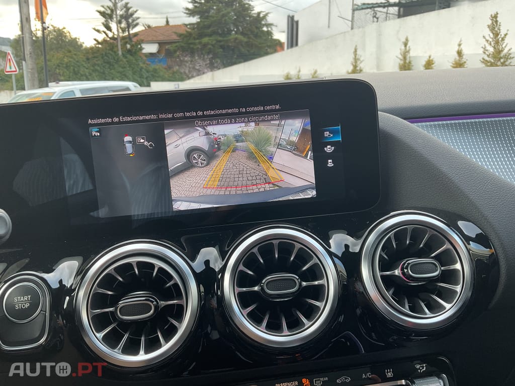 Mercedes-Benz EQA 250 Electric Art