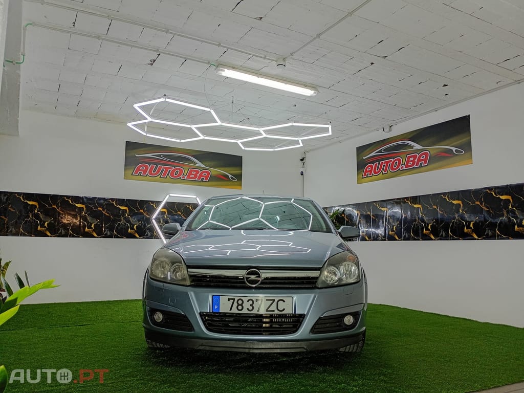 Opel Astra 1.7 CDTI Cosmo M5