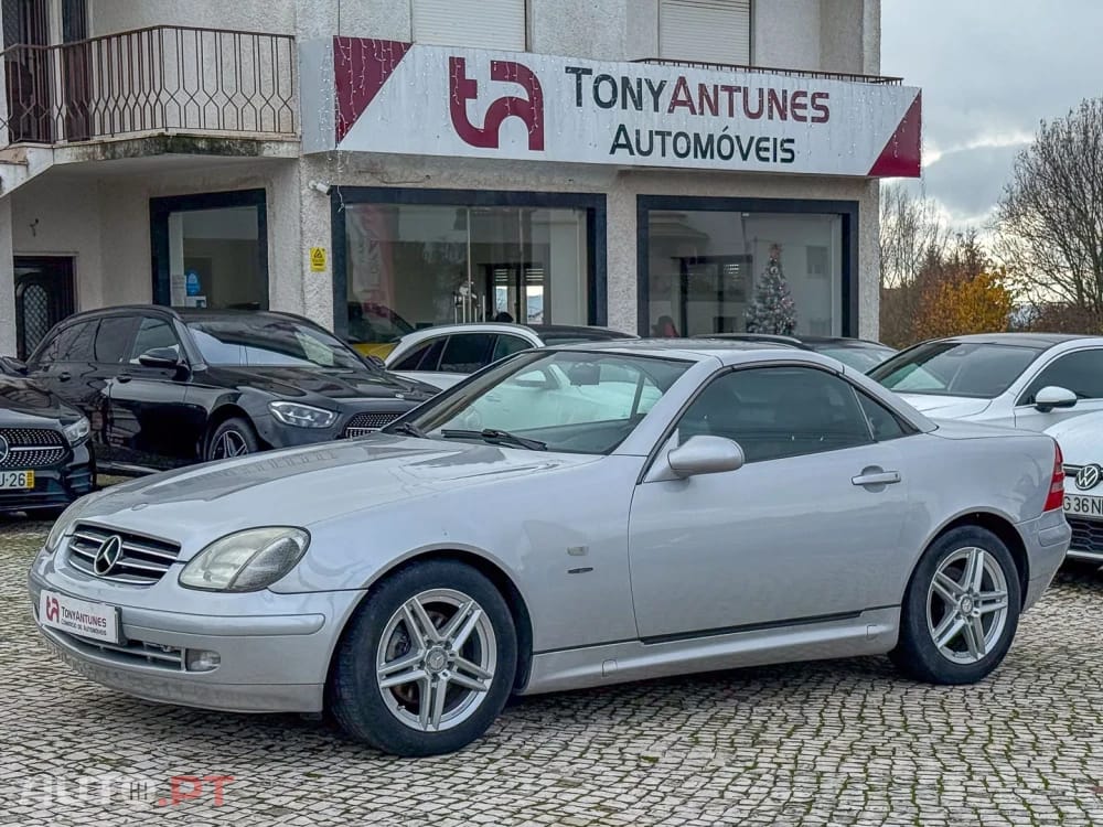 Mercedes-Benz SLK 200 Standard