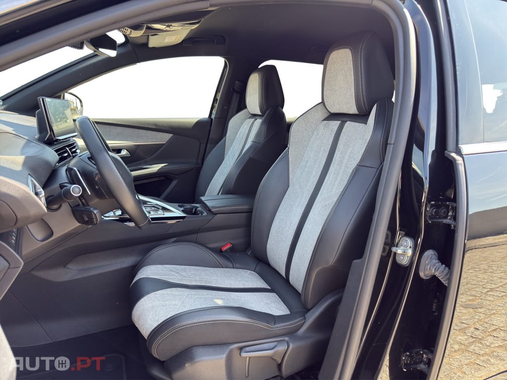 Peugeot 3008 1.6 Hybrid GT Line e-EAT8