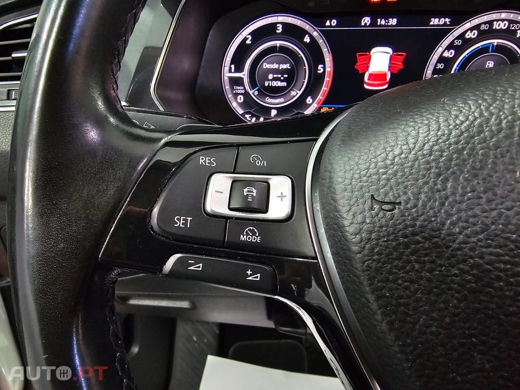 Volkswagen Tiguan 2.0 TDI R-Line DSG