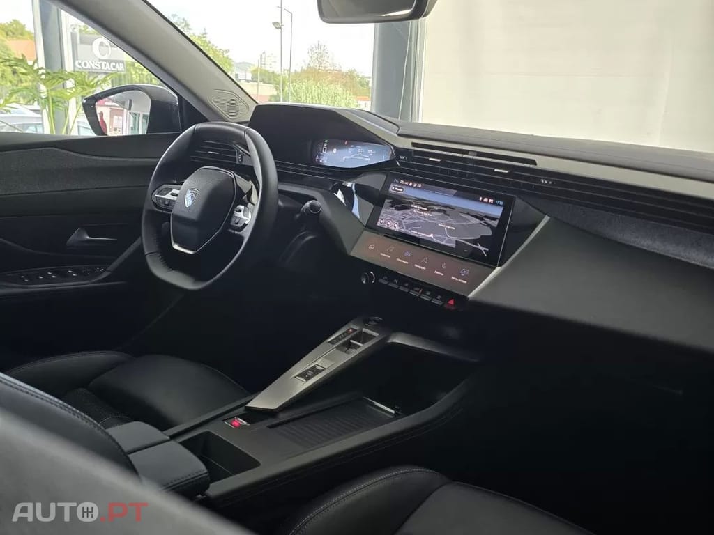 Peugeot 308 SW 1.2 PureTech Allure EAT8