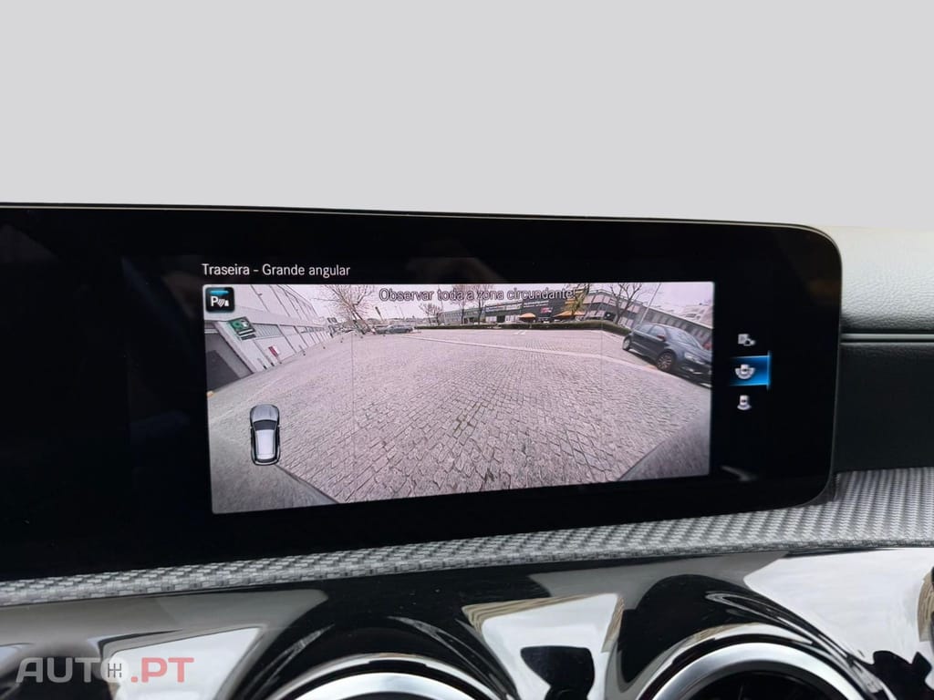 Mercedes-Benz CLA 180 D Business DCT