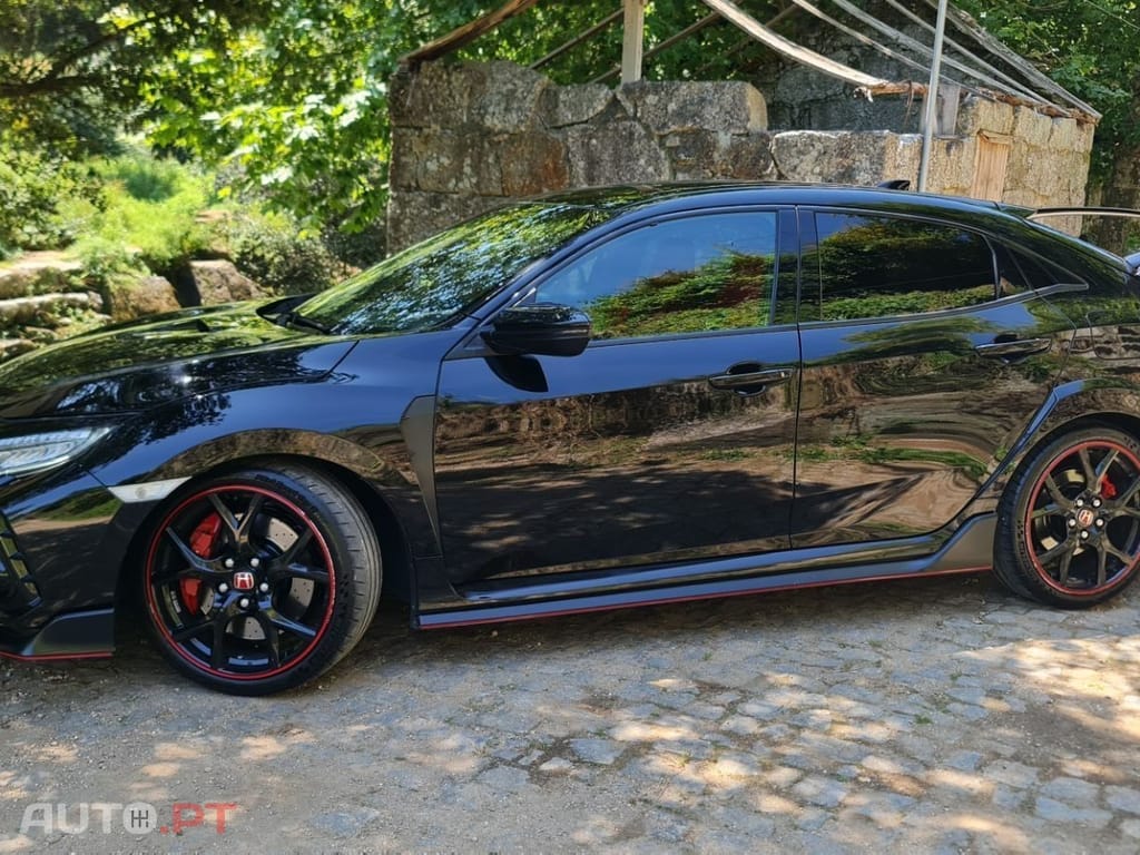 Honda Civic 2.0 i-VTEC Type-R