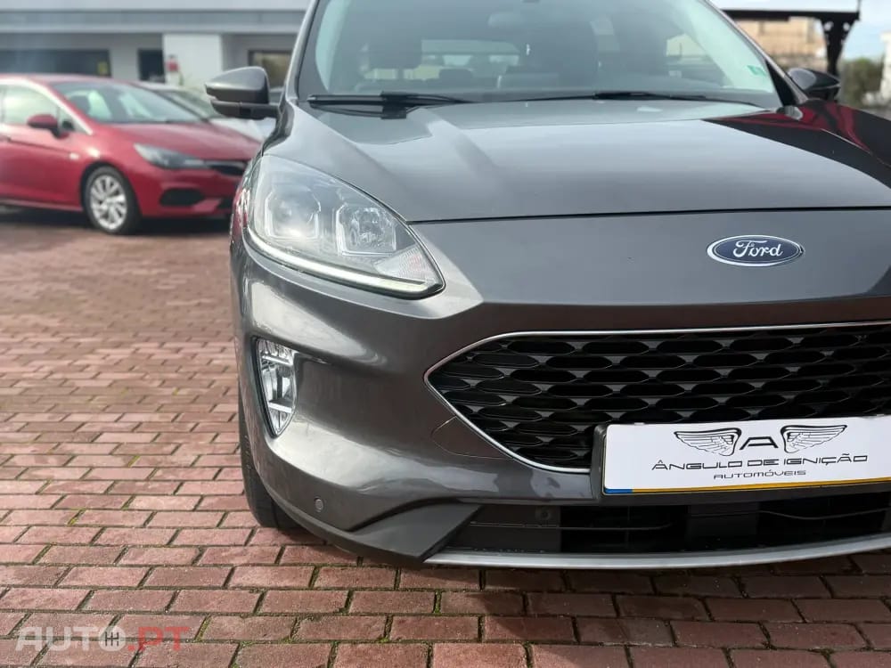 Ford Kuga 1.5 TDCi EcoBlue Titanium Aut.