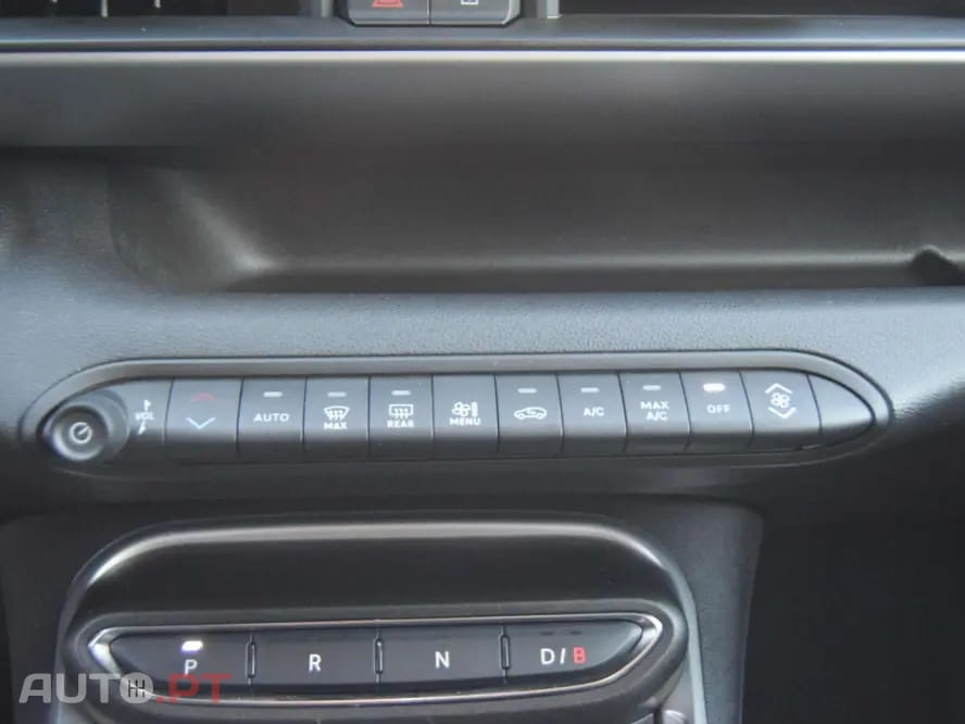 Jeep Avenger 54 kWh Summit