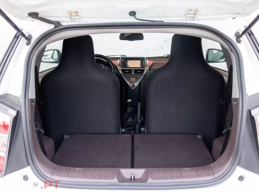 Toyota iQ 1.0 VVT-i 2 NAVI+Bluetooth