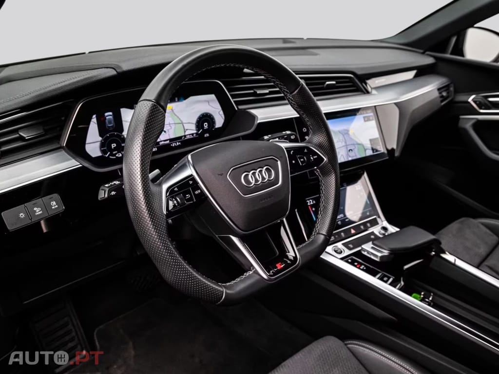 Audi E-Tron I.V.A DEDUTIVEL 55 Q S LINE ALL-BLACK