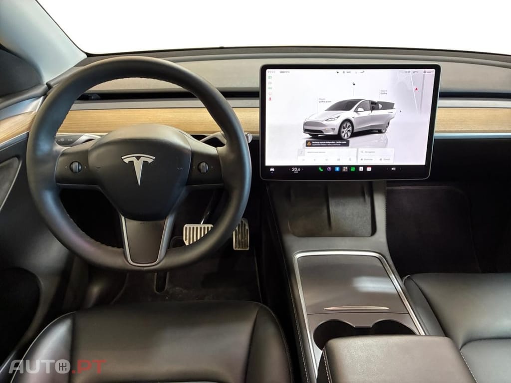 Tesla Model Y Standard RWD