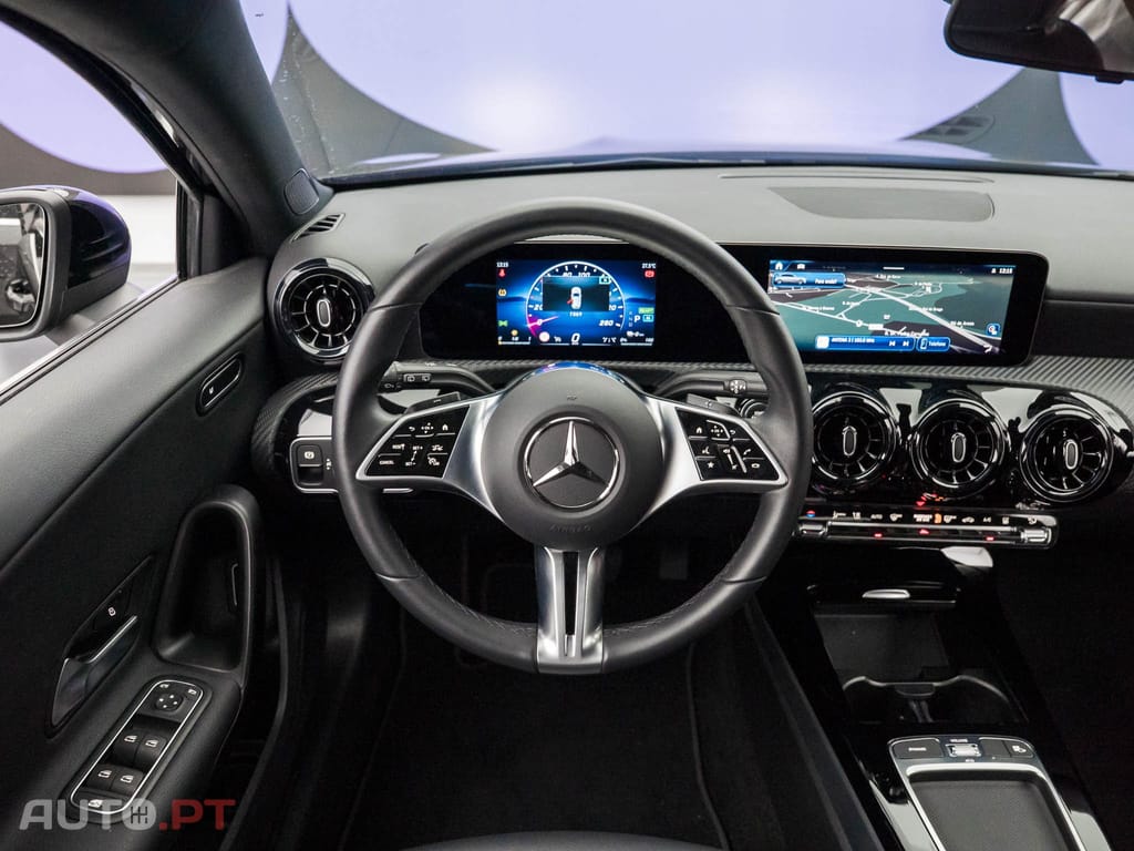Mercedes-Benz A 250 e