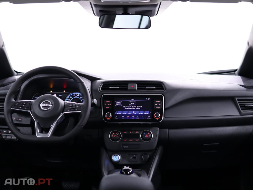 Nissan Leaf 5p 40kwh Acenta