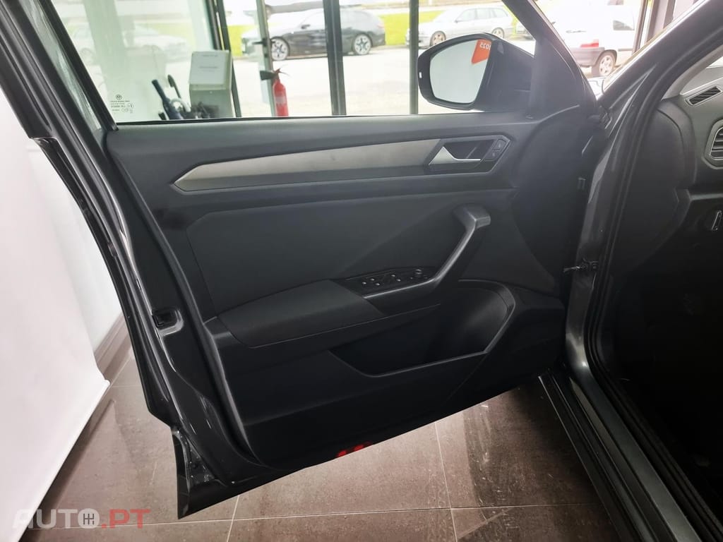 Volkswagen T-Roc 1.0 TSI Style