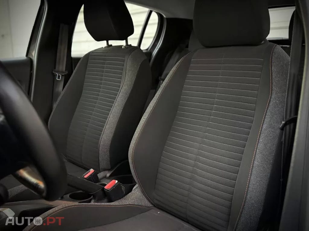 Peugeot 208 1.2 PureTech Active Pack