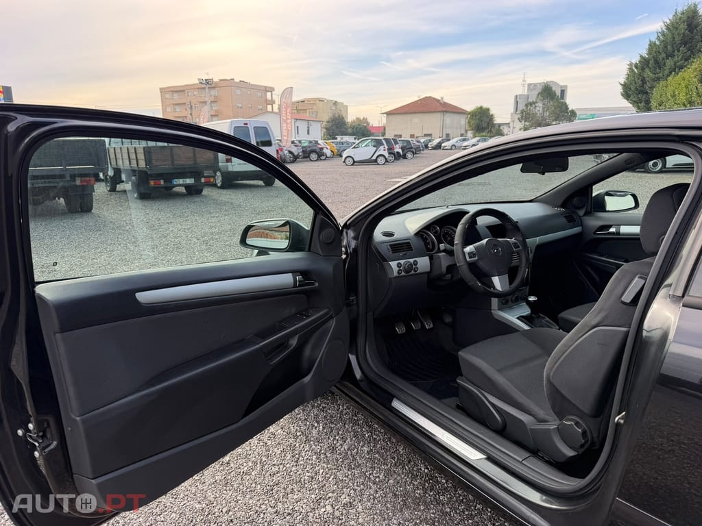 Opel Astra GTC 1.7 CDTi