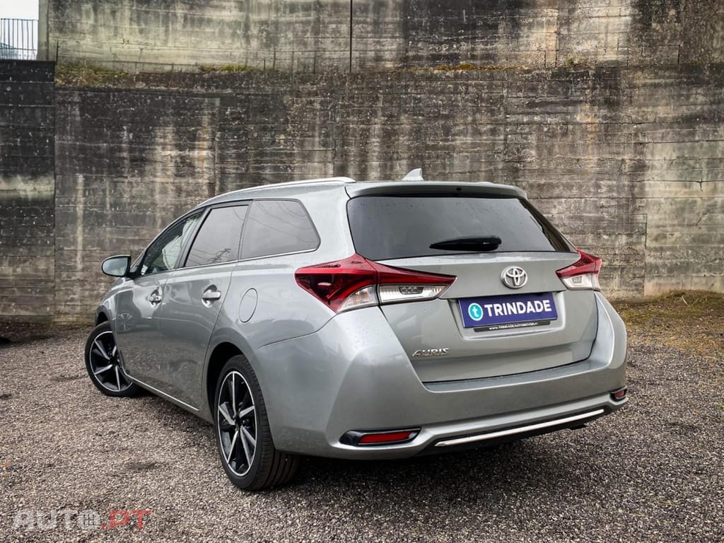 Toyota Auris Touring Sports 1.4 D-4D Comfort+Pack Sport