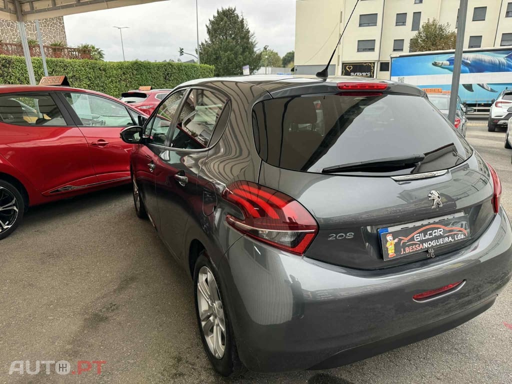 Peugeot 208 1.2 PureTech Style