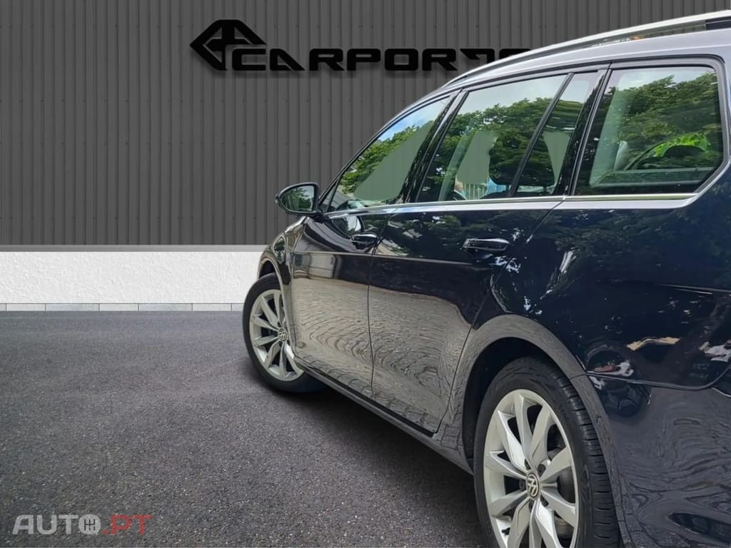 Volkswagen Golf Variant 1.6 TDi Highline DSG