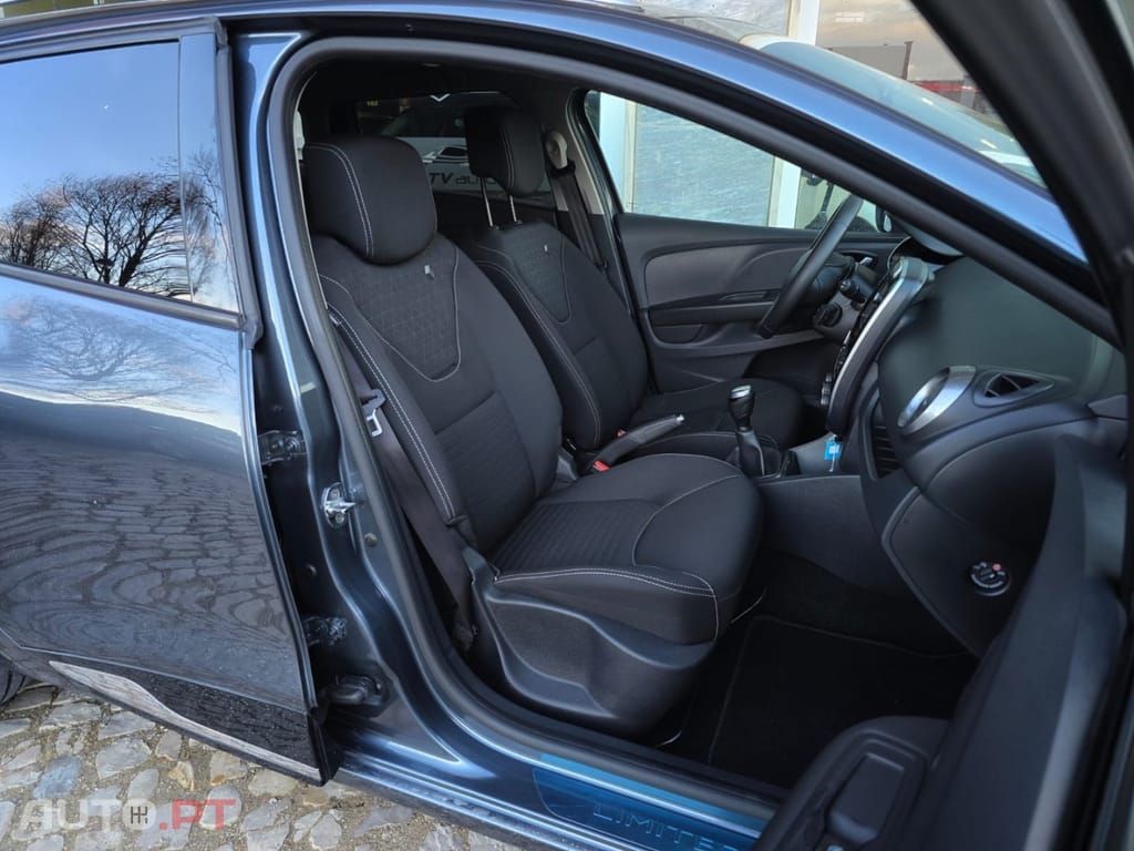 Renault Clio Sport Tourer 1.5 dCi Limited