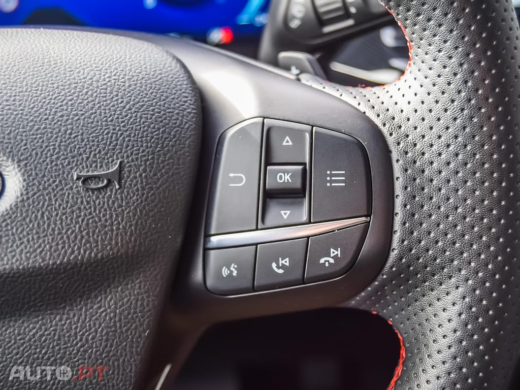 Ford Focus SW 1.0 EcoBoost MHEV ST-Line X Aut.