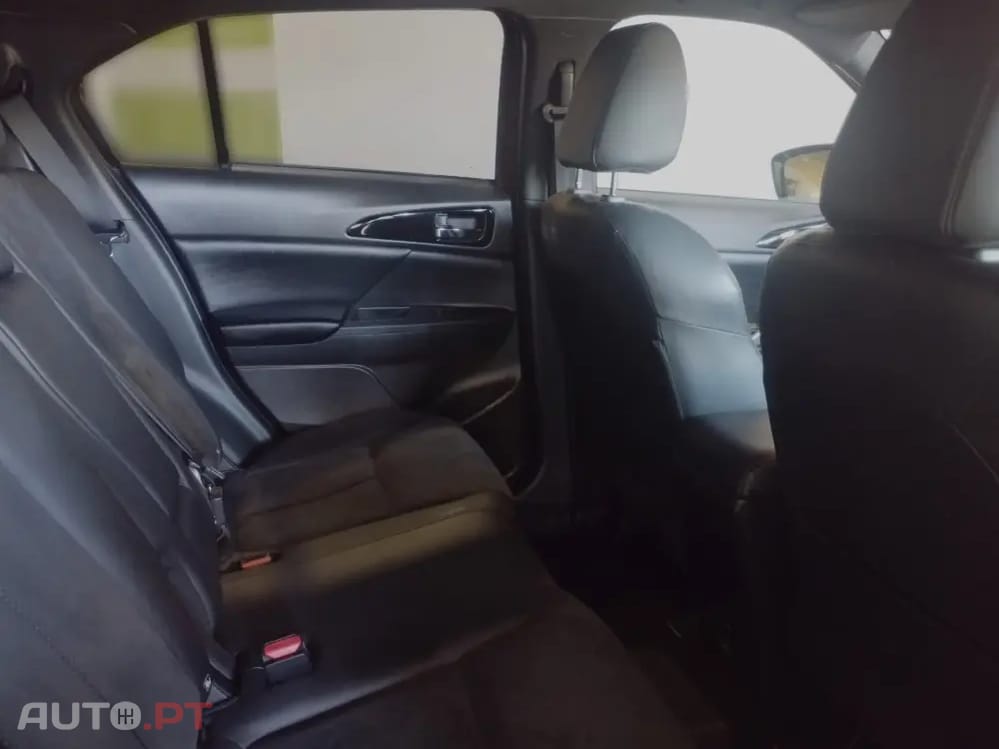 Mitsubishi Eclipse Cross 2.4 PHEV (PlugIn)