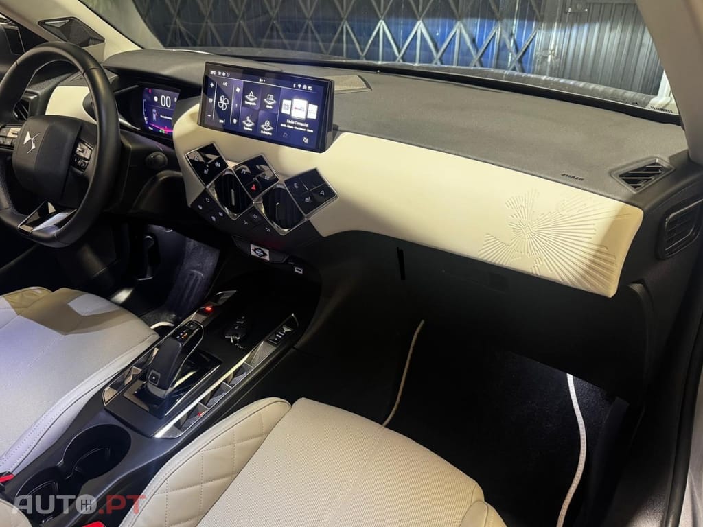 DS DS3 E-Tense Esprit de Voyage
