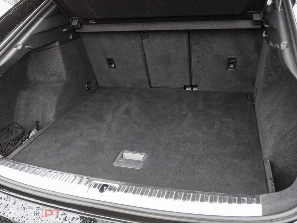 Audi RSQ3 Sportback Stronic