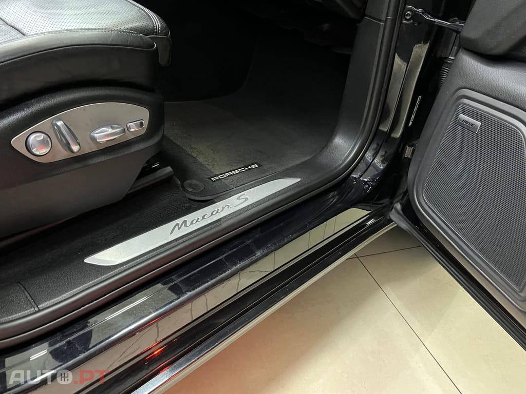 Porsche Macan S