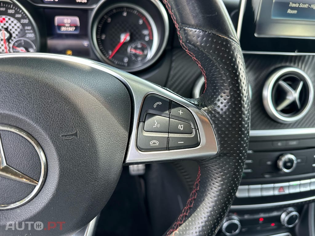 Mercedes-Benz A 180 d AMG Line