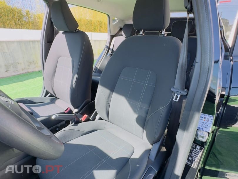 Ford Fiesta 1.1 Ti-VCT Business