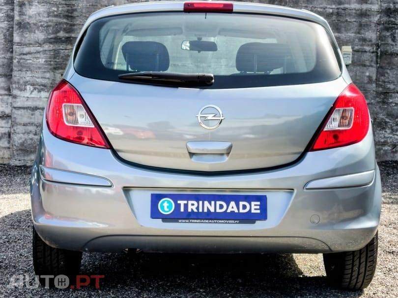 Opel Corsa 1.2 Enjoy