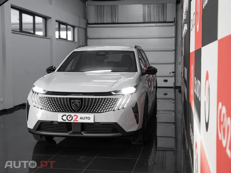 Peugeot 5008 1.2 Hybrid Allure e-DCS6