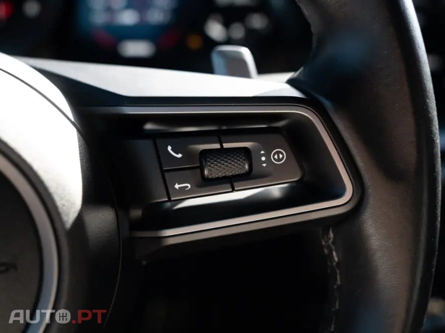 Porsche 911 Carrera PDK