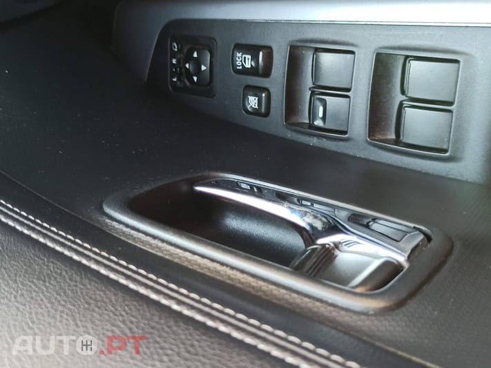 Mitsubishi Outlander 2.2 DID — fotografia 9