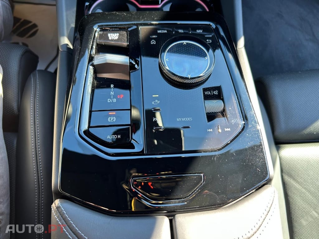 BMW i5 M60 xDrive Pack Desportivo M Pro