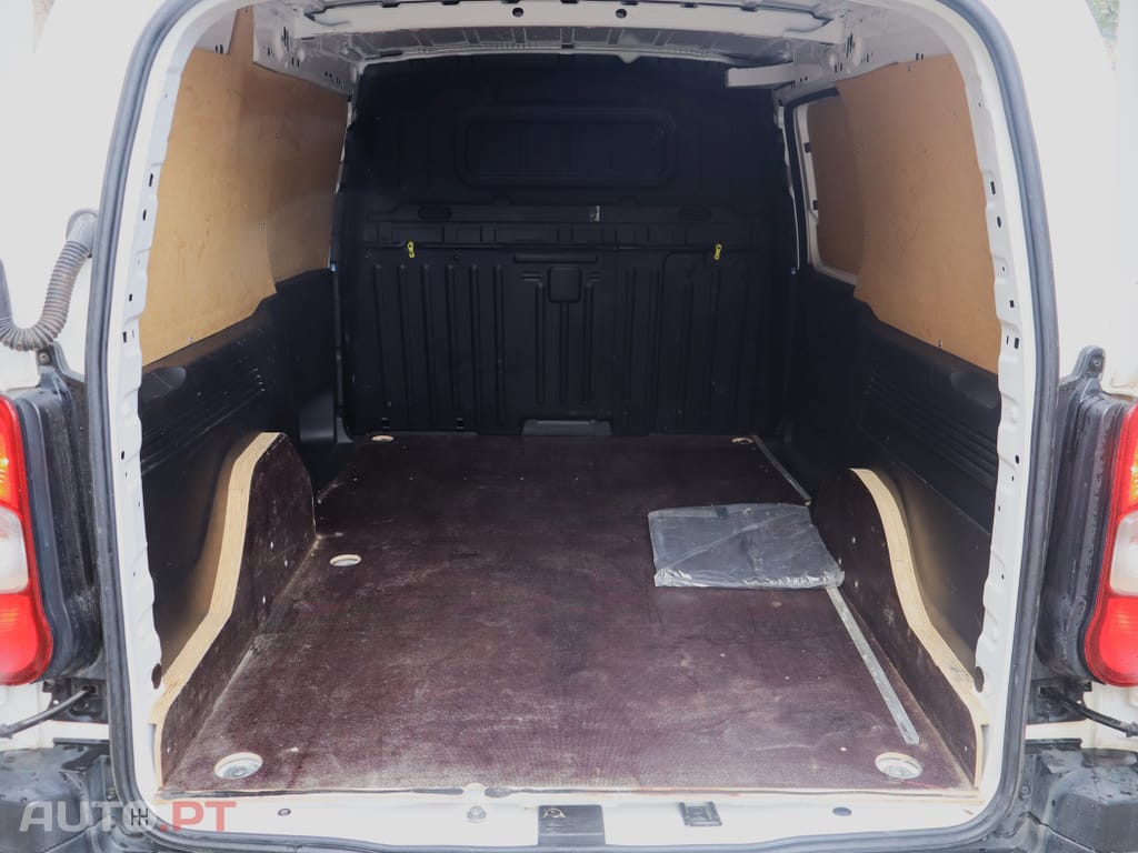 Citroen Berlingo 1.5 BlueHDi XL Shine Pack